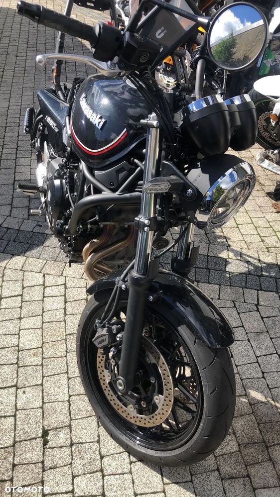 Kawasaki Z650RS  zbiornik licznik lampa zawieszenie felga