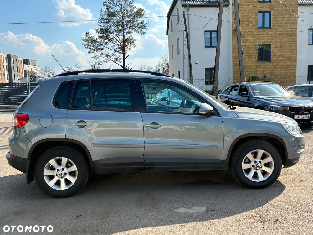 Volkswagen Tiguan 2.0 TDI DPF 4Motion Automatik Track & Avenue - 8