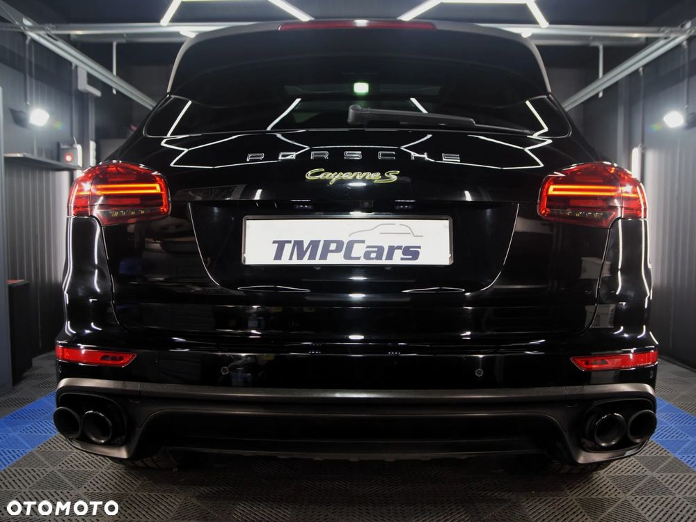 Porsche Cayenne S E-Hybrid Platinum Edition - 12
