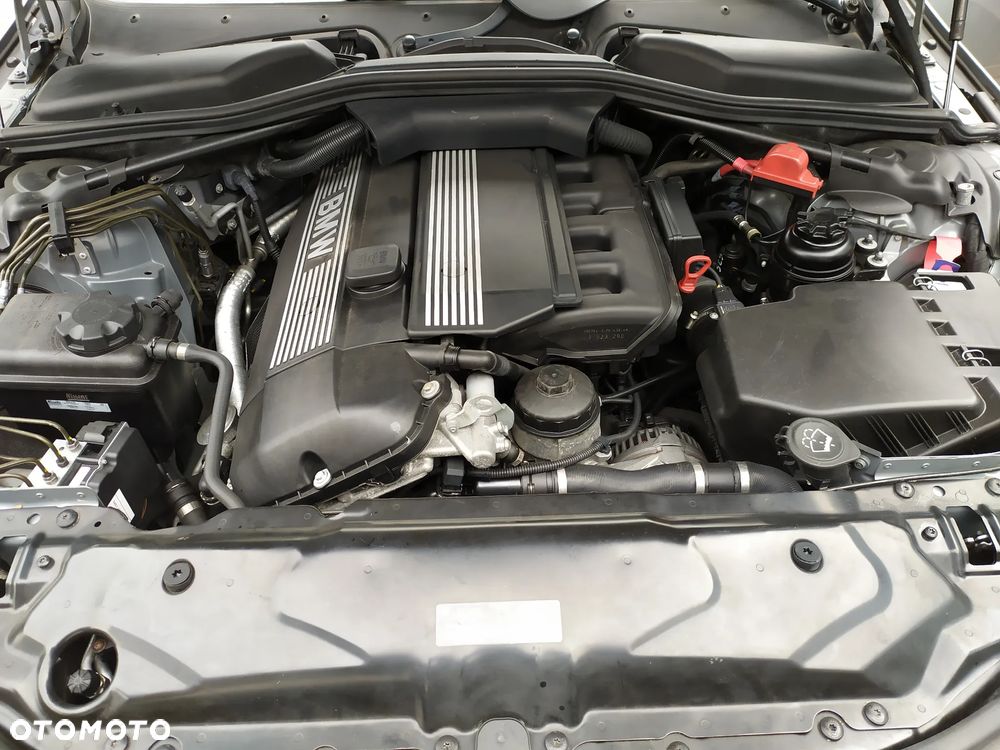 BMW Seria 5 - 32