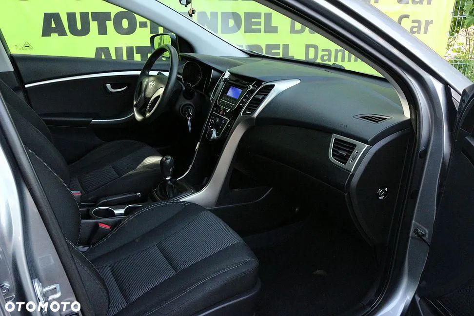 Hyundai i30 1.4 Classic - 12