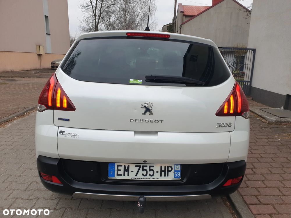 Peugeot 3008 HDi 150 Allure - 18