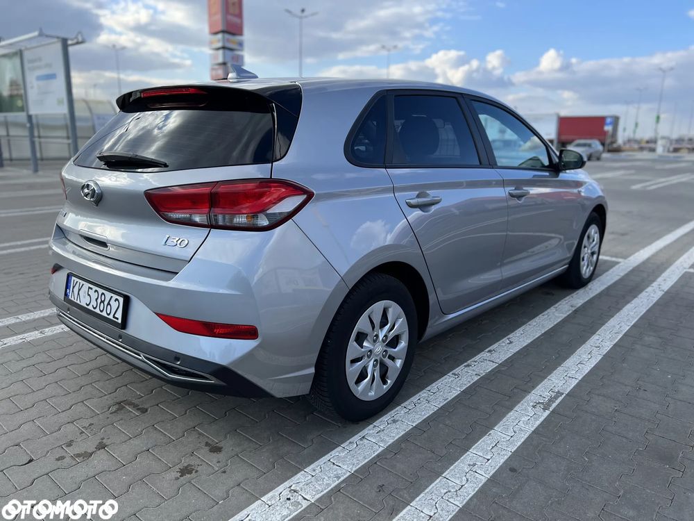 Hyundai i30 1.5 DPI Modern - 6