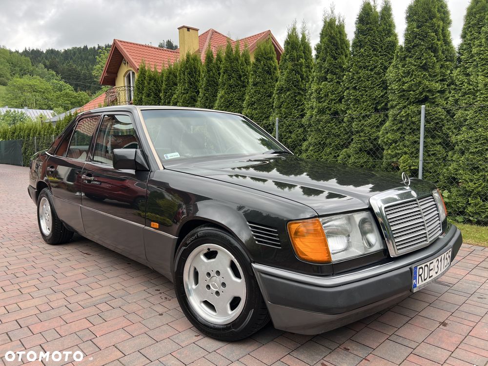 Mercedes-Benz W124 (1984-1993) - 1