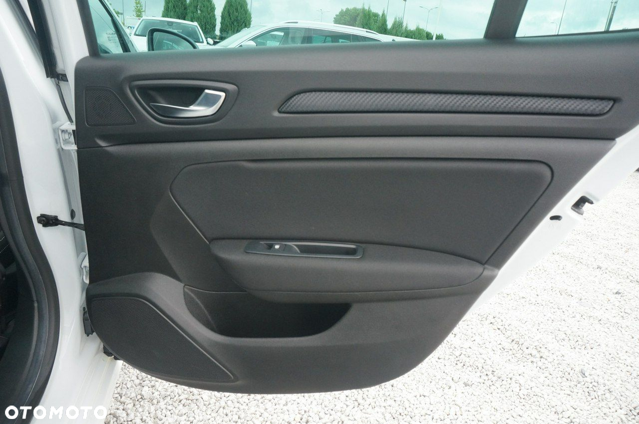 Renault Megane 1.5 Blue dCi Limited - 29