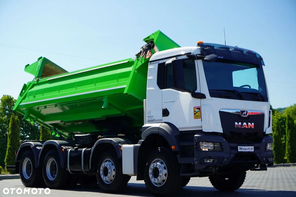MAN TGS 35.470 / 8x4 / WYWROTKA 2 STRONNA / HYDROKLAPA / HYDROBURTA / BORDMATIK / OPONY 100% / NAVI RIO / EURO 6 - 9
