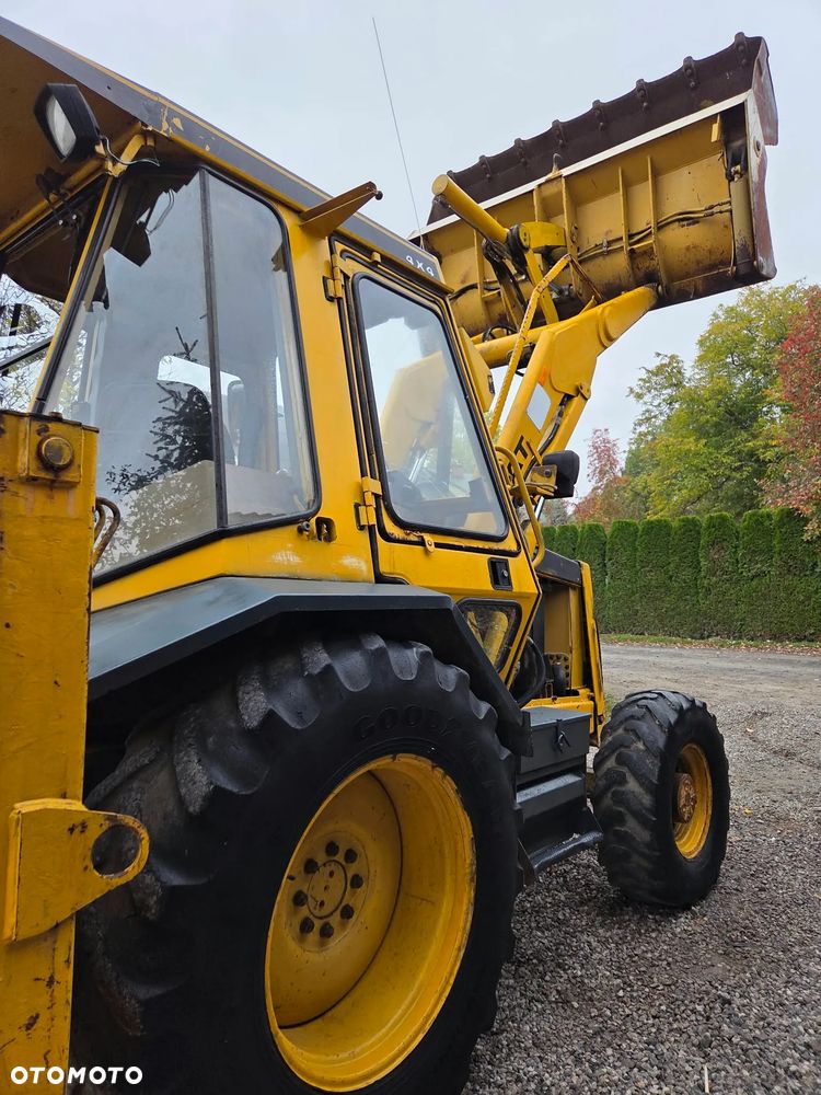 Caterpillar CAT 428B - 10