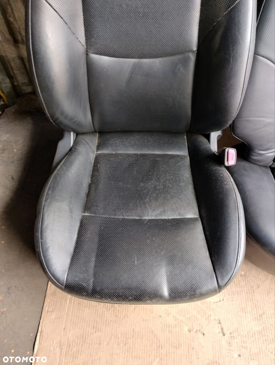 FOTELE KOMPLET SKÓRA HYUNDAI I30 I - 12