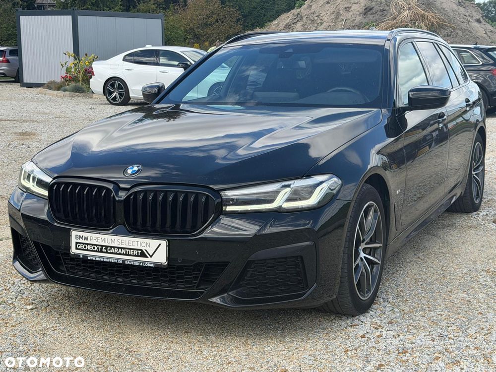 BMW Seria 5 530d xDrive M Sport Edition - 10