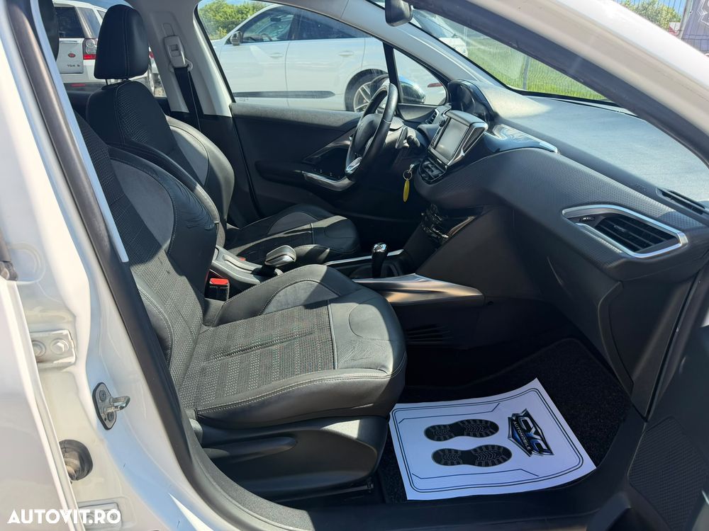Peugeot 2008 1.6 e-HDi FAP STT ETG Allure Aut. - 9