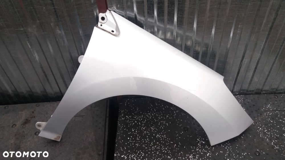 BŁOTNIK PRZÓD PRAWY PEUGEOT 307 EZRC - 2