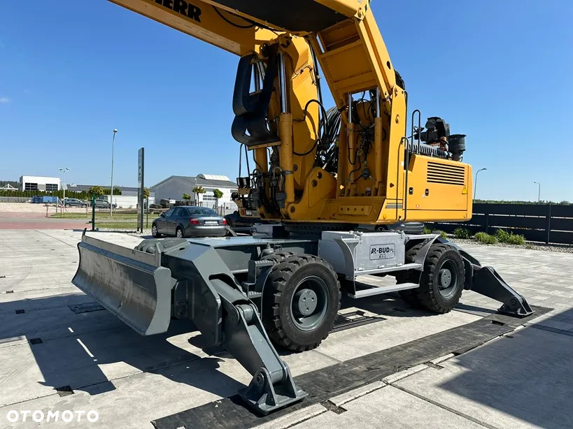 Liebherr A 924 C LITRONIC - 12