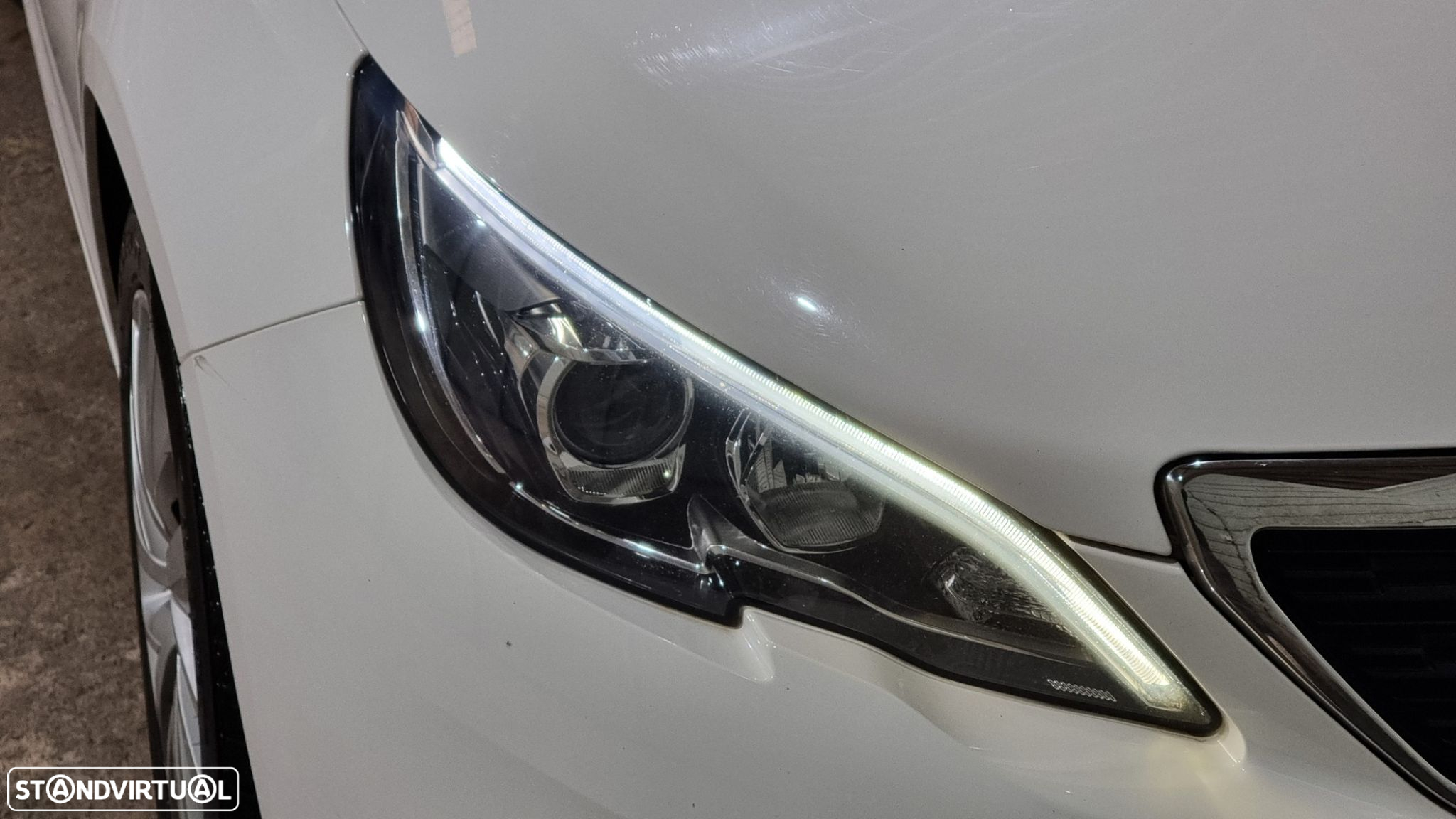 Peugeot 308 1.5 BlueHDi Active - 22