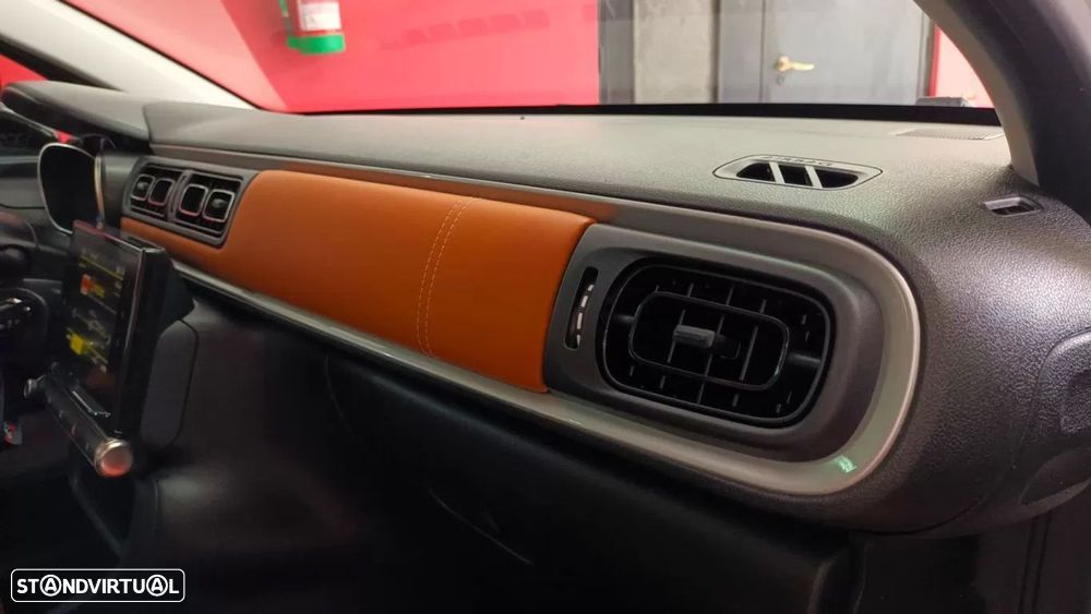 Citroën C3 1.2 PureTech Shine - 53