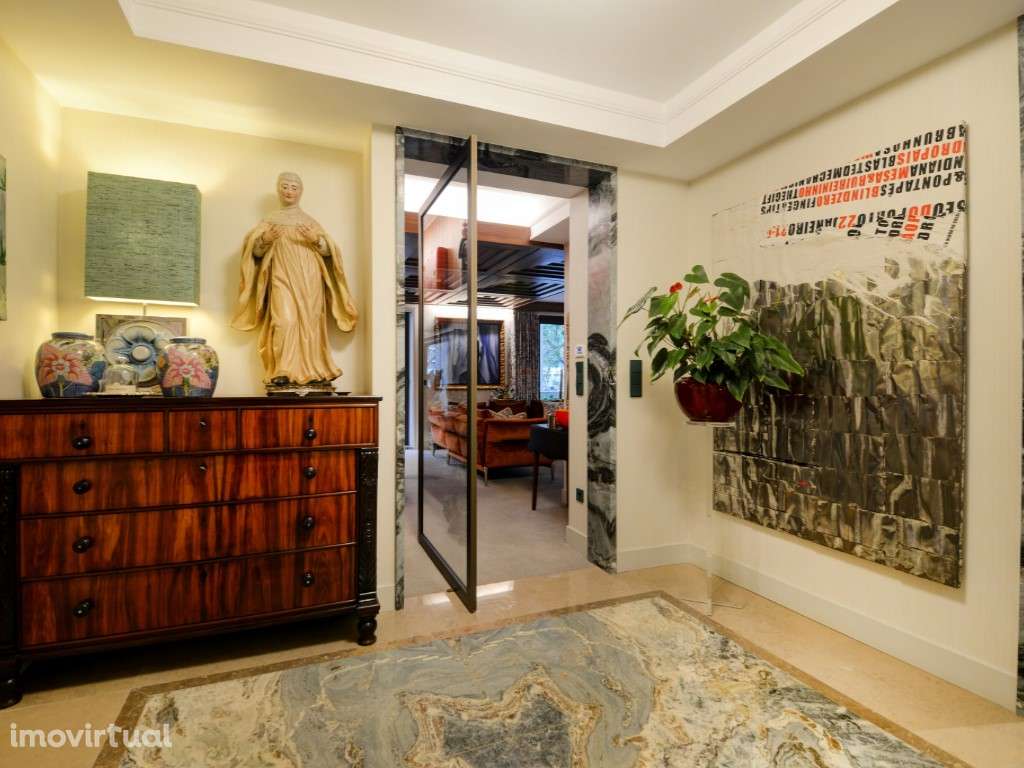 Apartamento totalmente remodelado | T3 +1 com origem em T5 - Grande imagem: 3/35