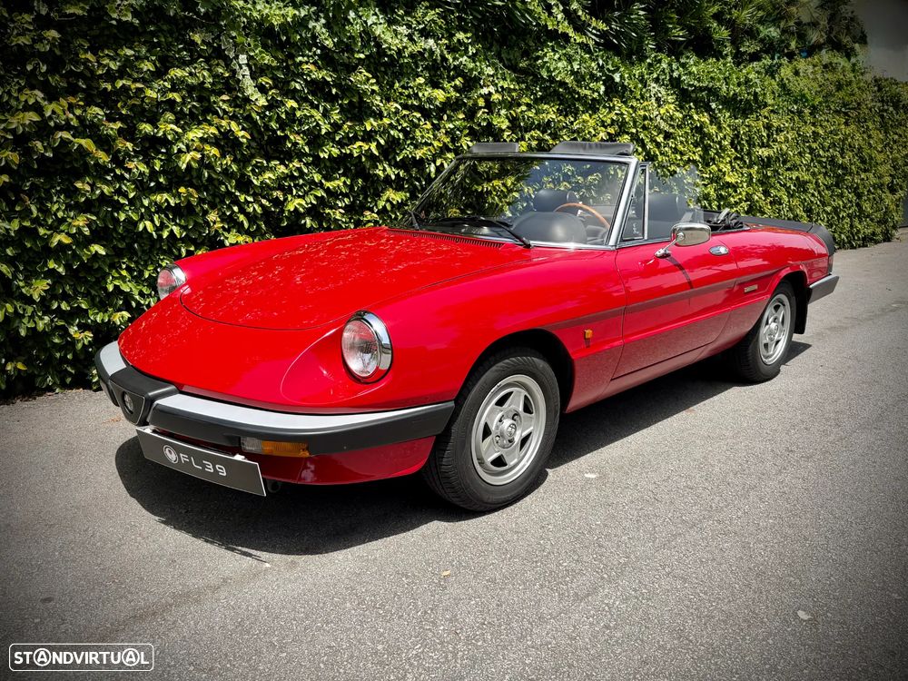 Alfa Romeo Spider 1.6 - 11