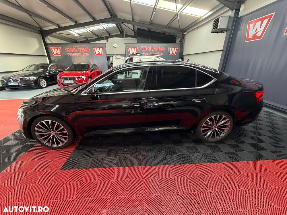 Skoda Superb 2.0 TSI 4X4 DSG Sportline - 7