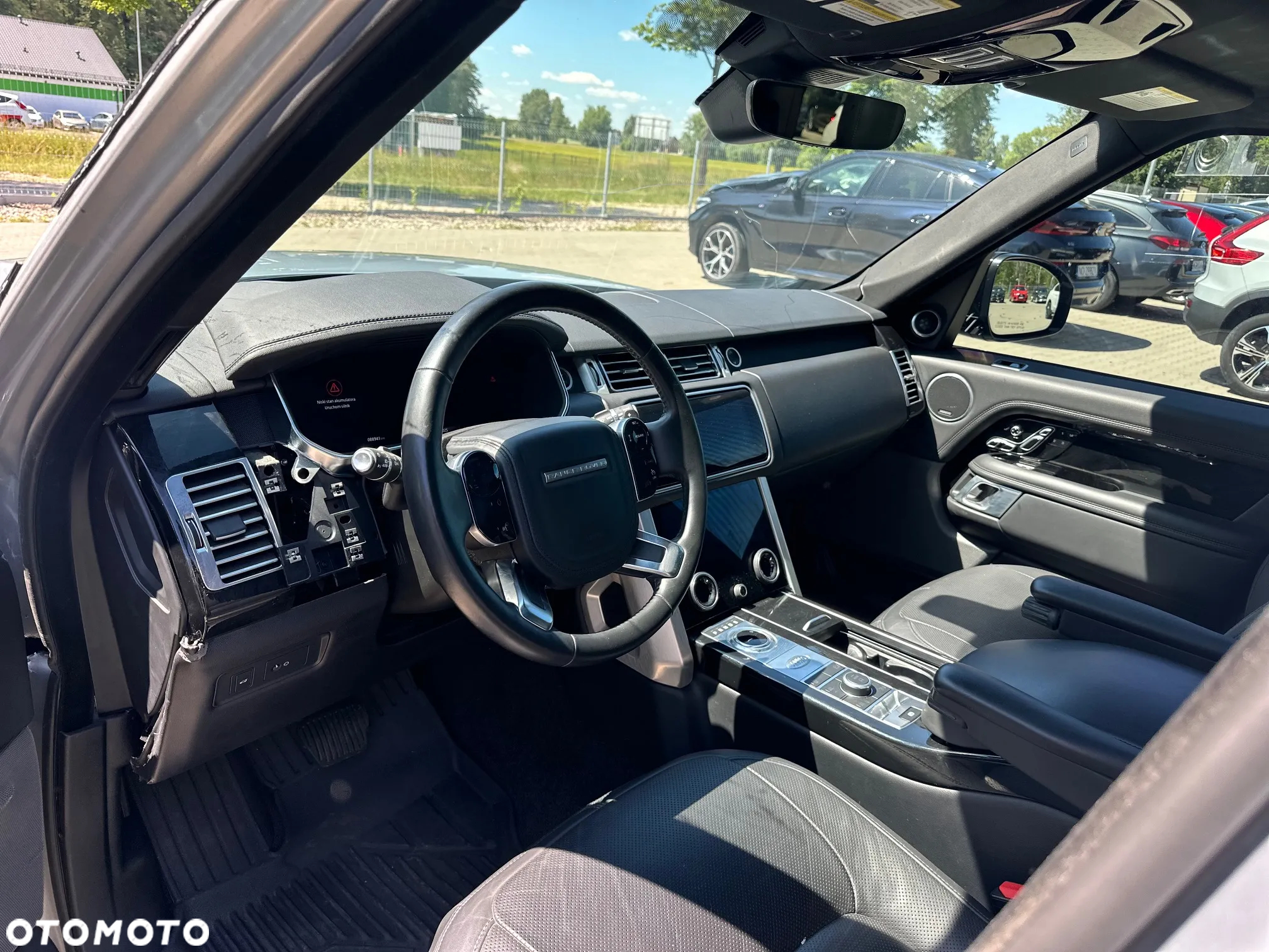 Land Rover Range Rover - 16