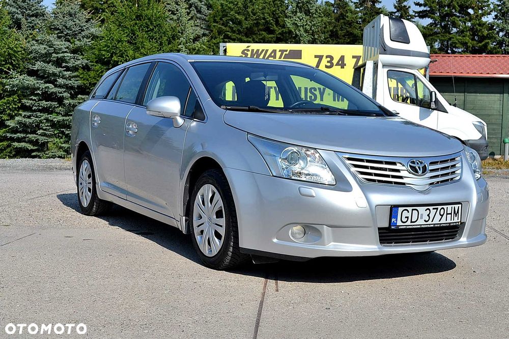 Toyota Avensis - 3