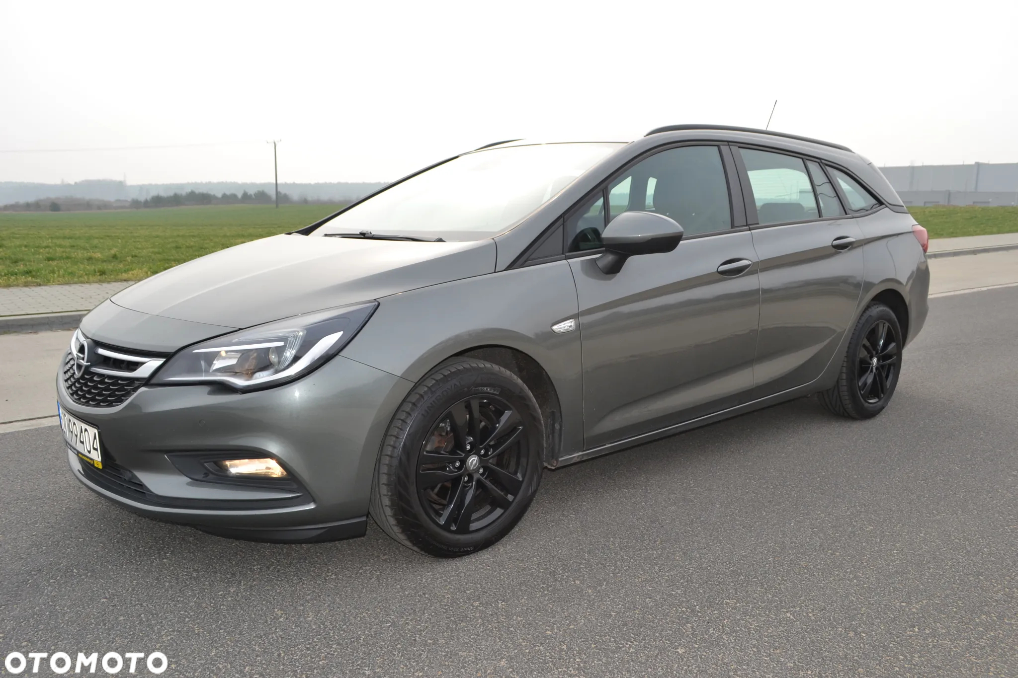 Opel Astra 1.6 D (CDTI) Start/Stop Sports Tourer Edition - 2