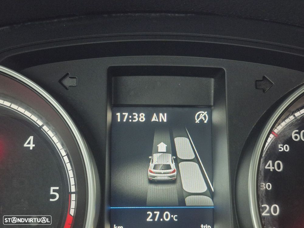 VW Scirocco 2.0 TDI Sport DSG - 18