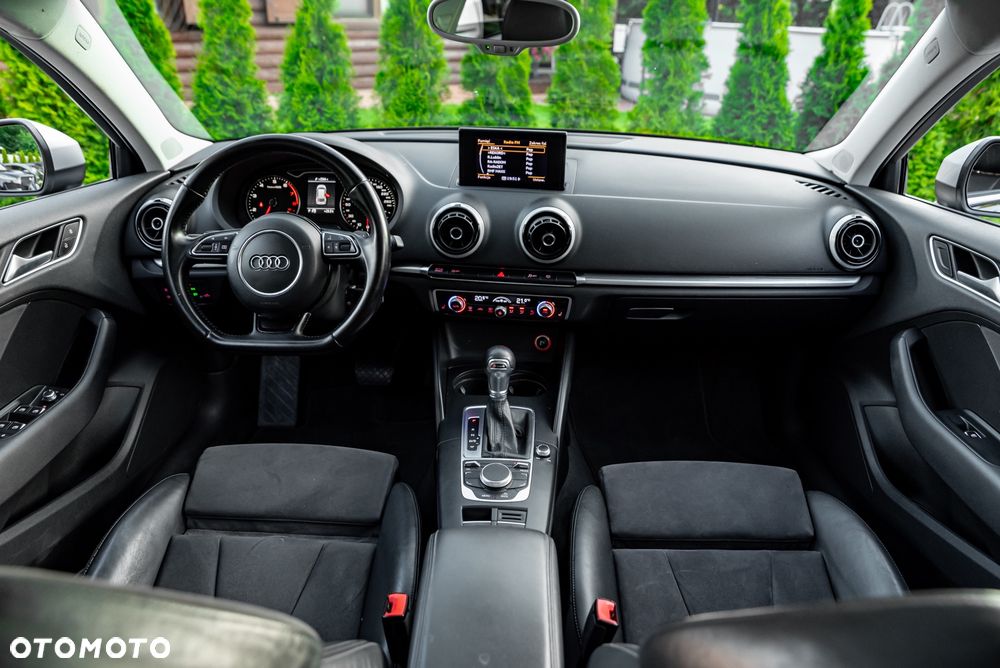 Audi A3 Sportback 1.8 TFSI S tronic S line Sportpaket - 26