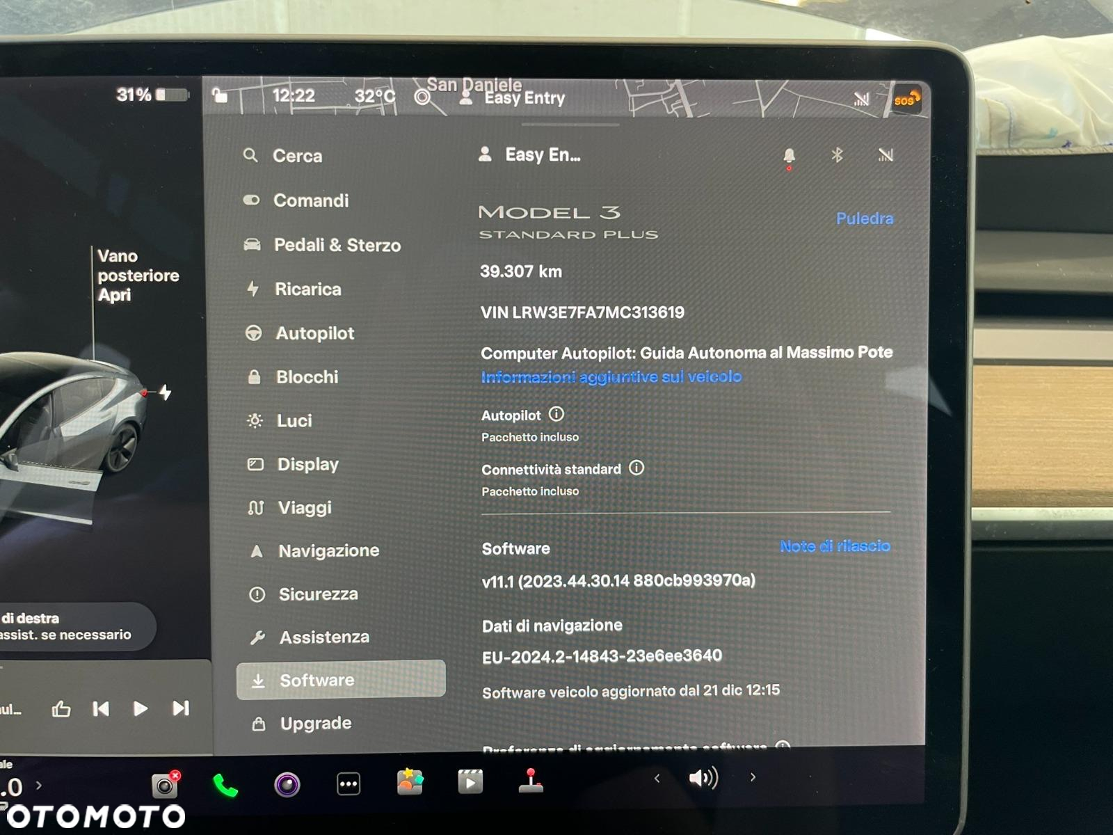Tesla Model 3 Standard Reichweite Plus Hinterradantrieb - 13
