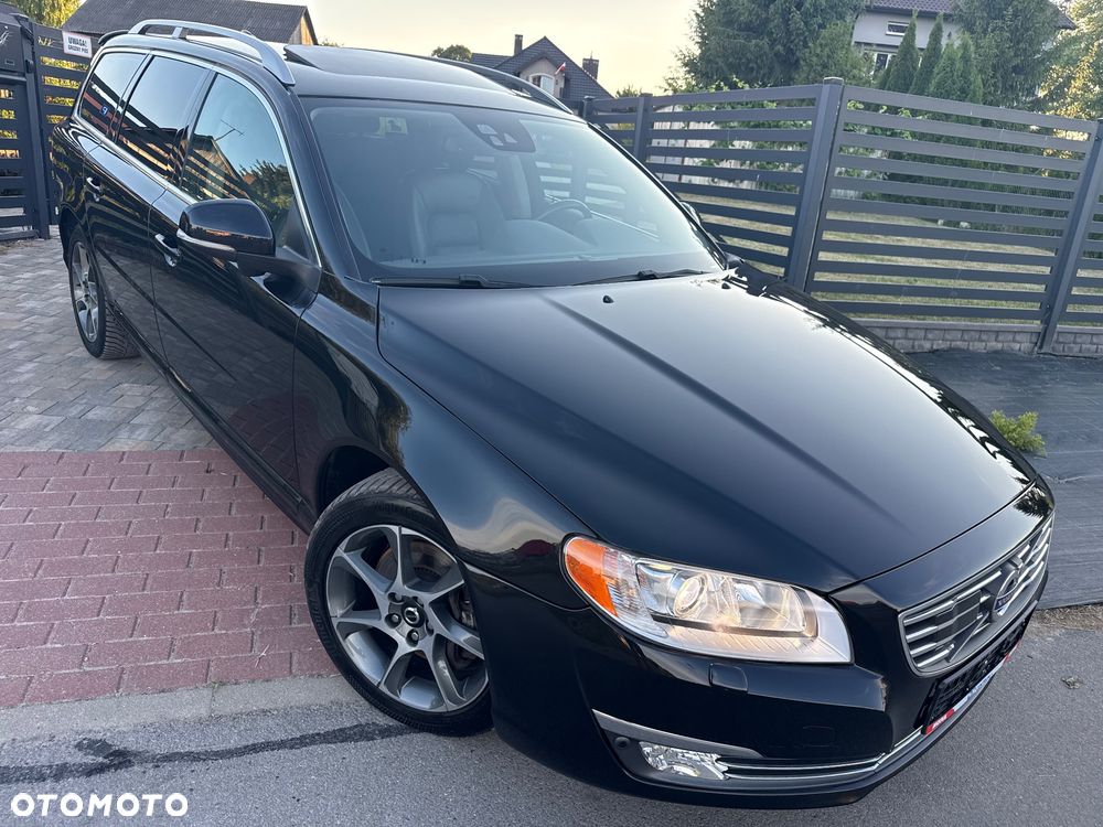 Volvo V70 D5 AWD Geartronic Momentum - 30