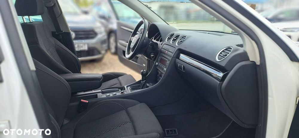 Seat Exeo - 11