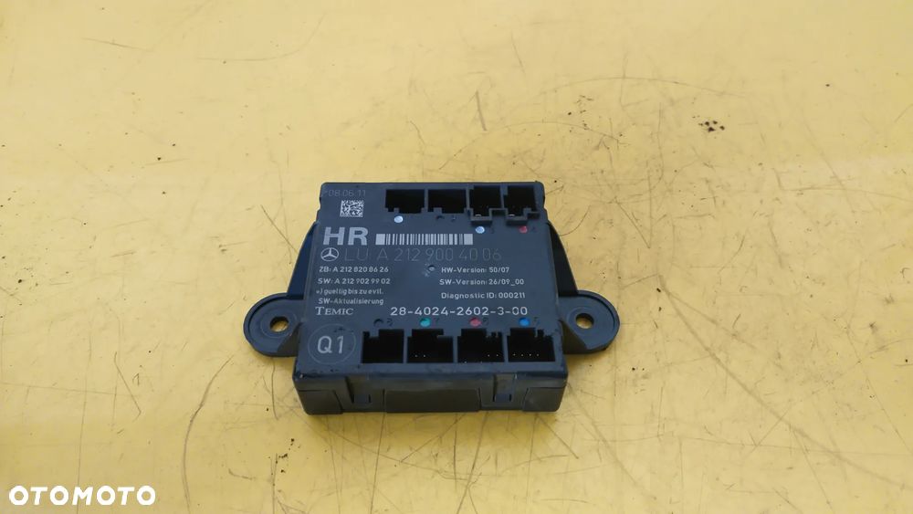 MODUŁ STEROWNIK DRZWI PRAWY TYŁ MERCEDES W212   A2128208626