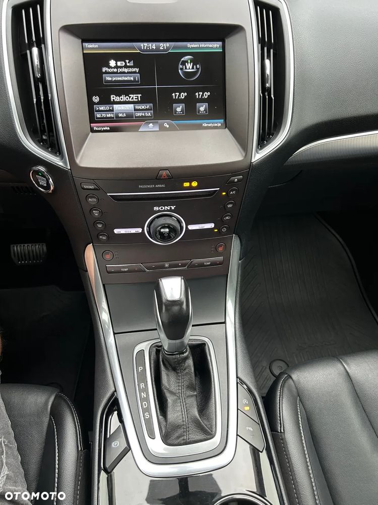 Ford S-Max 2.0 TDCi Titanium PowerShift - 37