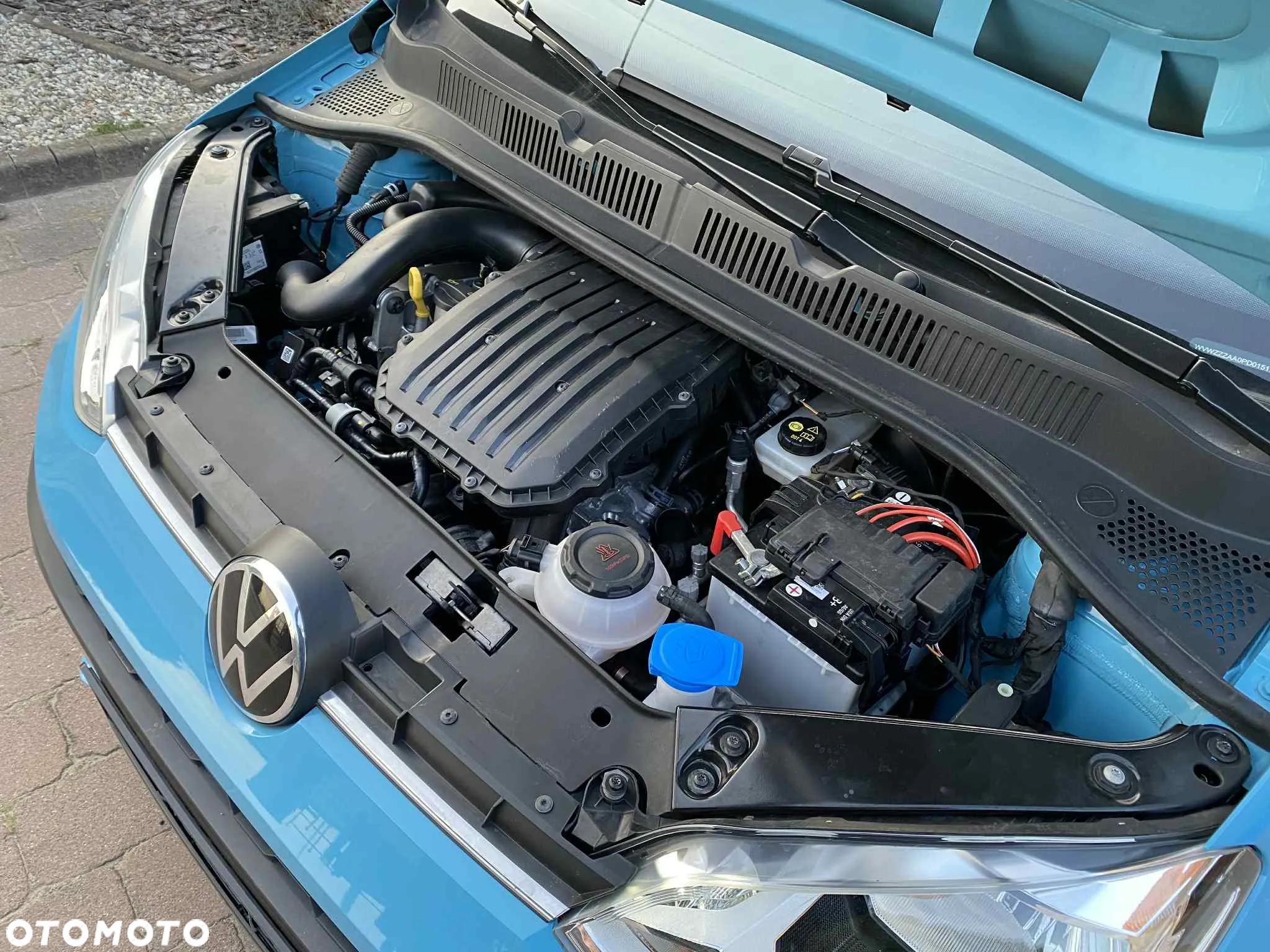 Volkswagen up! Active - 27