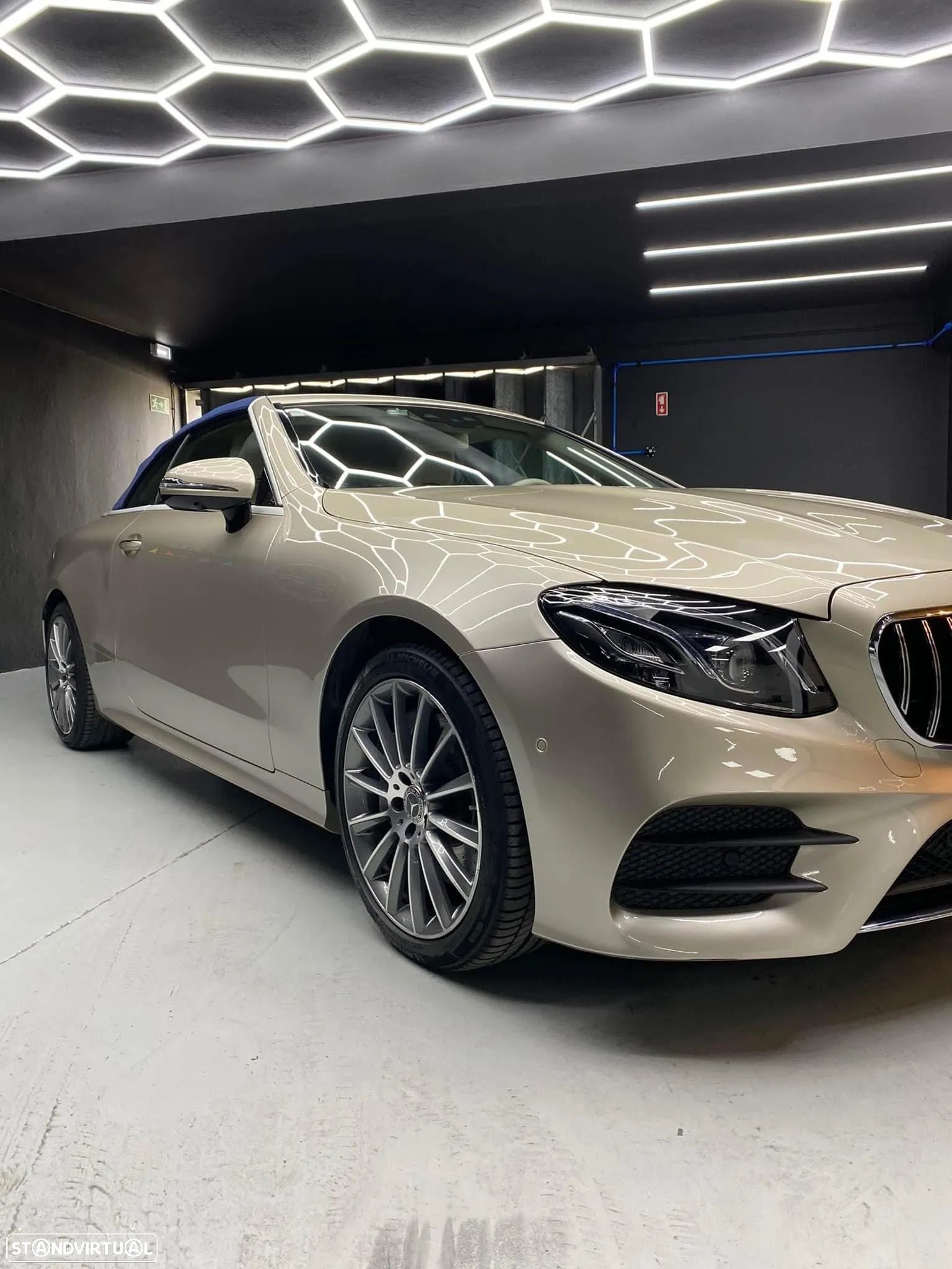Mercedes-Benz E 300 - 1