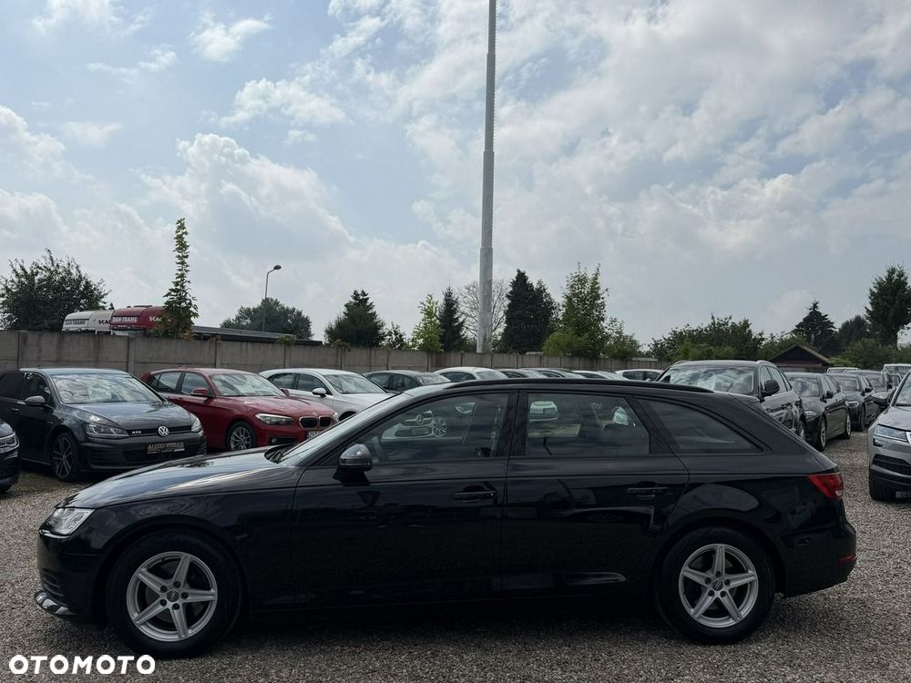 Audi A4 Avant 2.0 TDI ultra design - 33