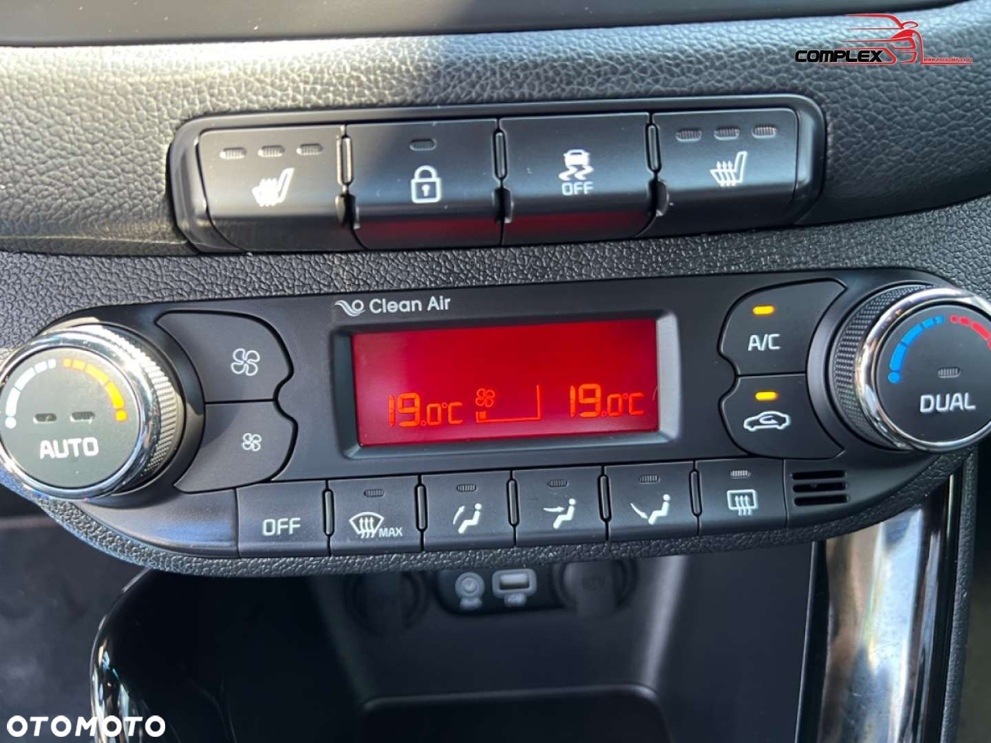 Kia Ceed - 15