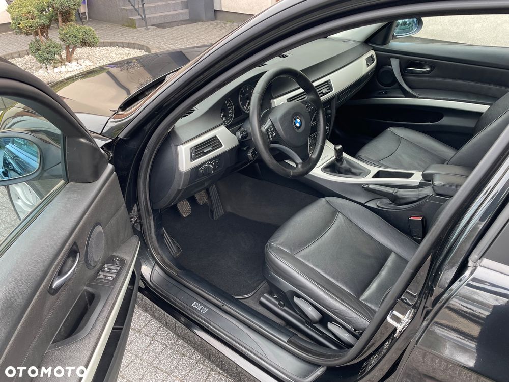 BMW Seria 3 - 18