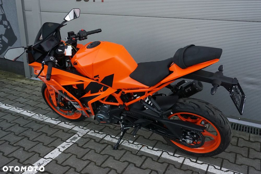 KTM RC 390 - 19