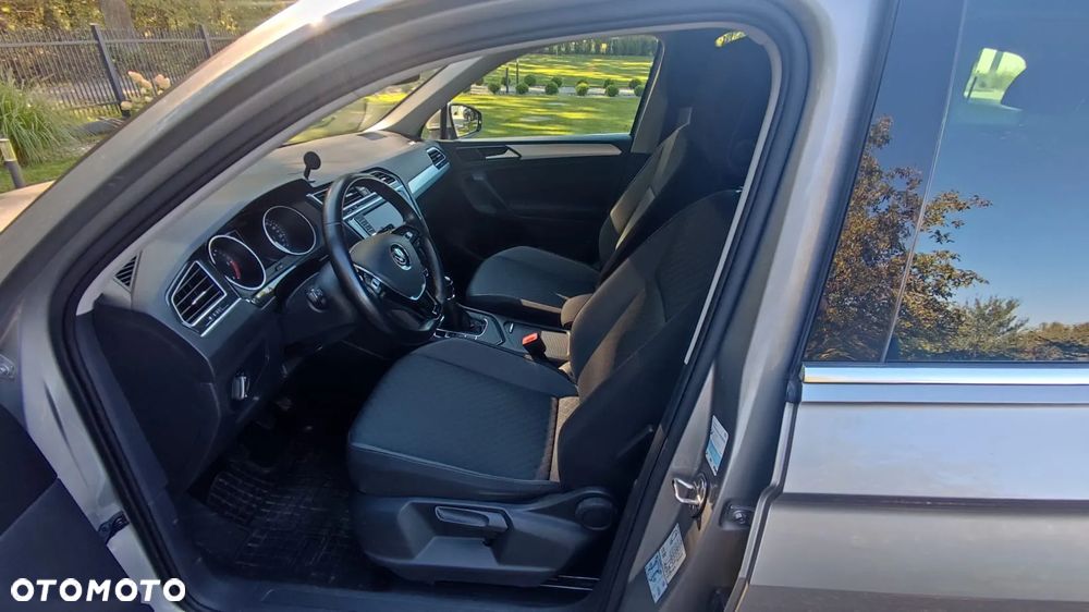 Volkswagen Tiguan - 20