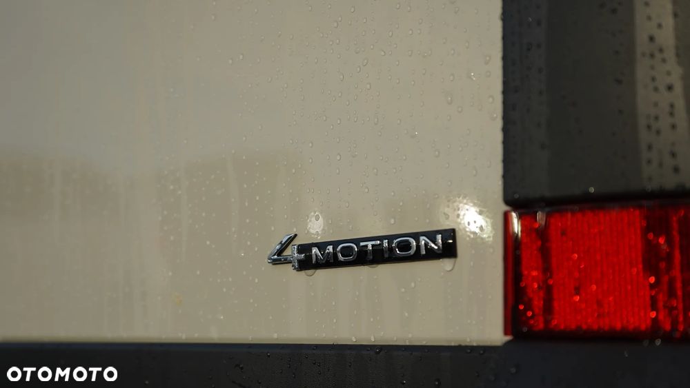 Volkswagen Crafter - 12