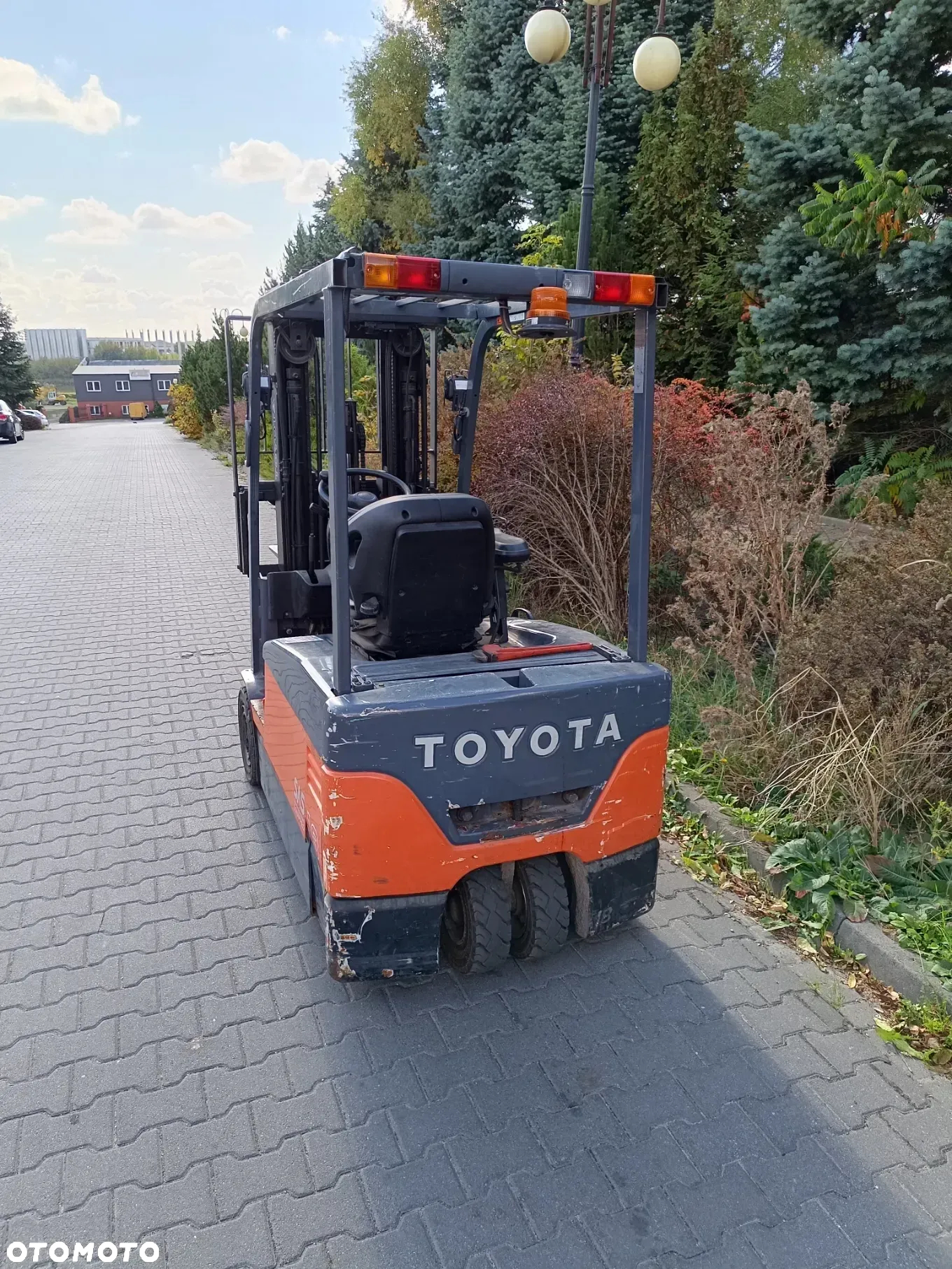 Toyota 7FBEF18, 2004 r., Triplex 4,5m - 3