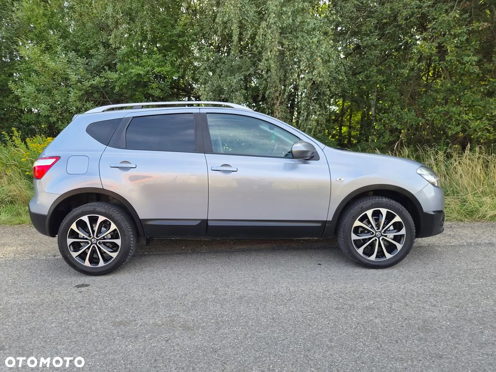 Nissan Qashqai 2.0 dCi Tekna EU5 - 21
