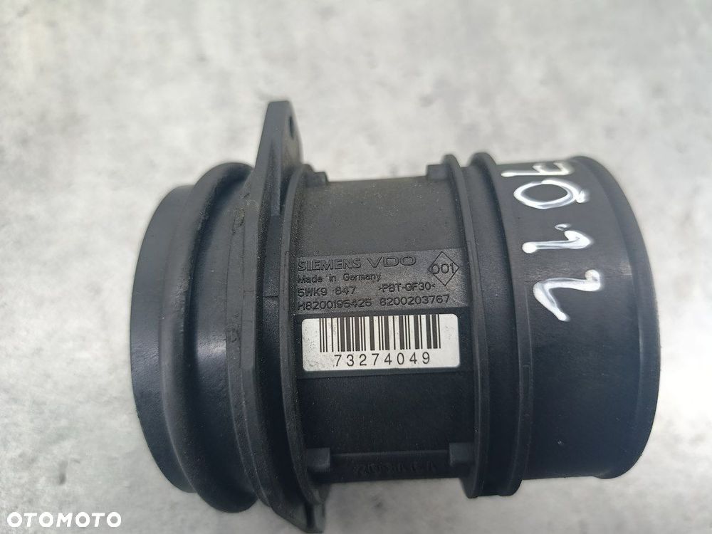 PRZEPŁYWOMIERZ POWIETRZA RENAULT MASTER II FL 8200203767  5WK9647  SIEMENS - 7
