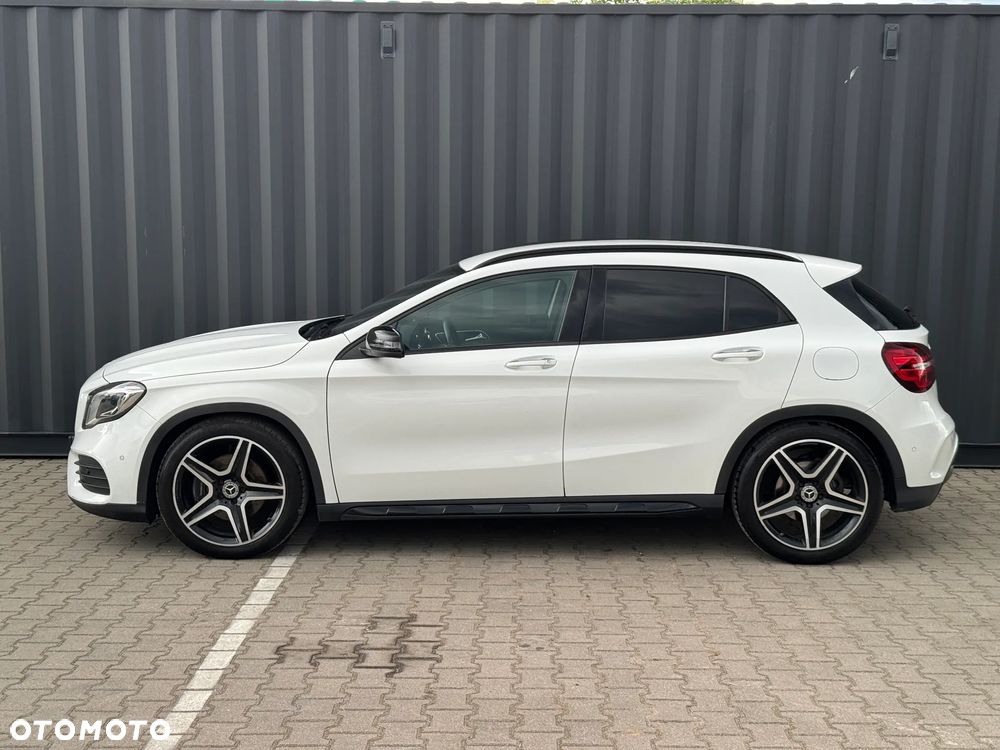 Mercedes-Benz GLA 220 4-Matic AMG Line - 6