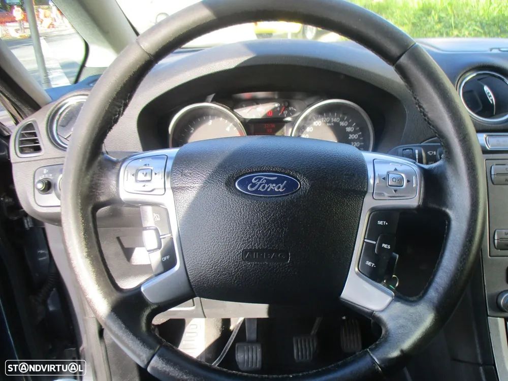 Ford S-Max 1.8 TDCi Trend 7L - 13