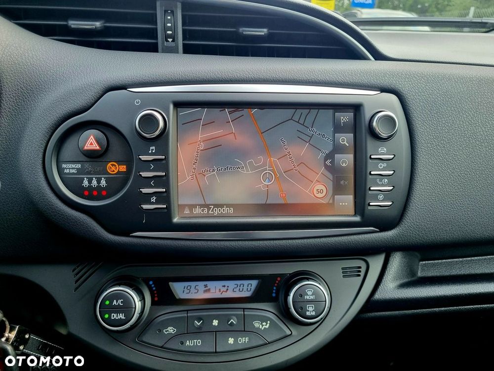 Toyota Yaris 1.5 Active - 18