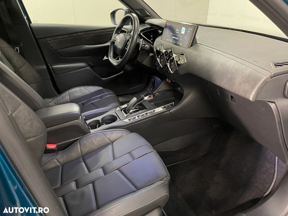 DS Automobiles DS 3 Crossback ver-ds3-1-2-puretech-130-s-s-eat8-grand-chic - 10