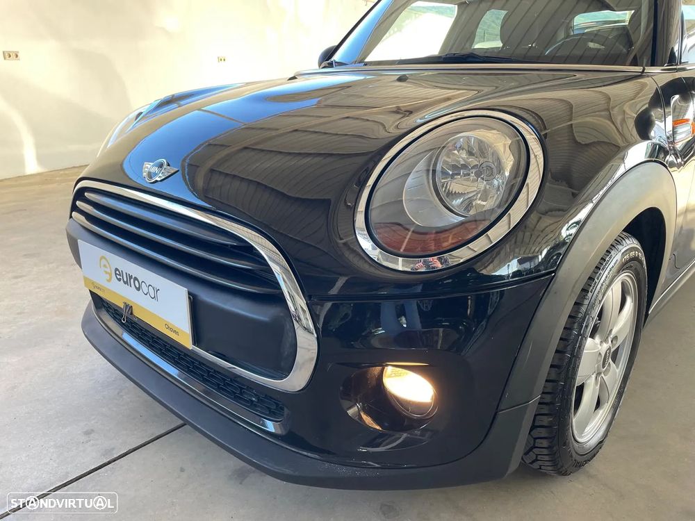 MINI 5 Portas One D - 37
