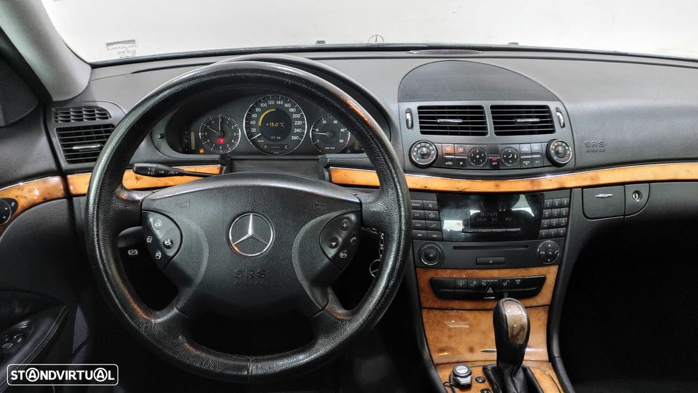 Mercedes-Benz E 220 CDi Avantgarde Aut. - 9