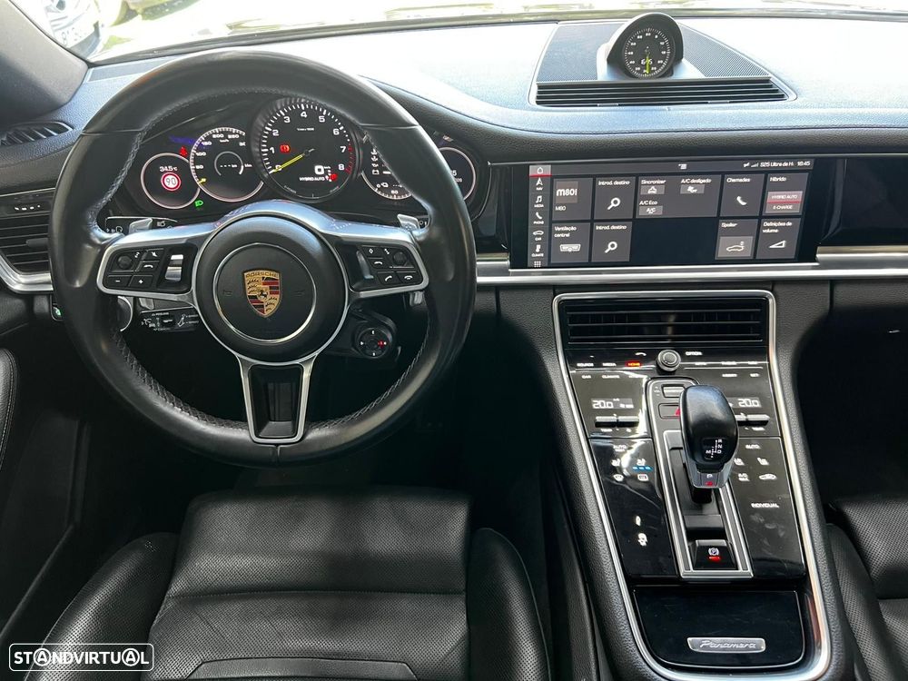 Porsche Panamera Sport Turismo 4 E-Hybrid Platinum Edition PDLS - 24