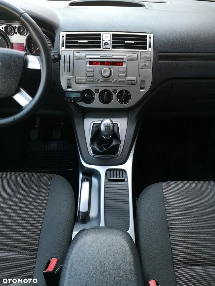 Ford Kuga 2.0 TDCi 2x4 Trend - 15